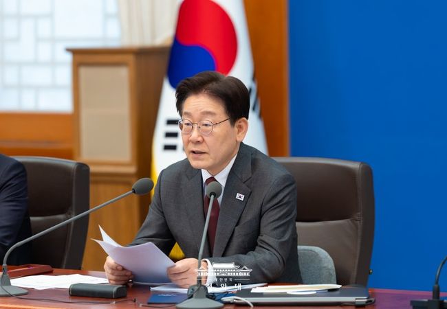 이재명 대통령 지지율 67%…민주당 48%로 최고치, 여야 격차 확대